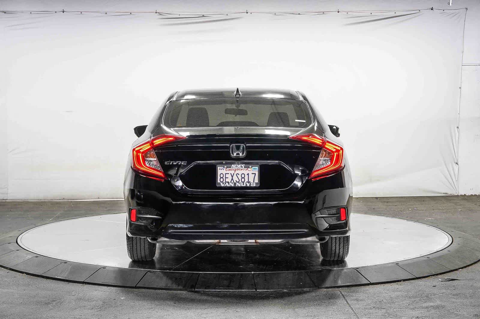 Used 2018 Honda Civic EX-T image 3