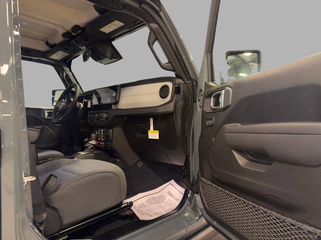 New 2026 Jeep Gladiator Willys image 16