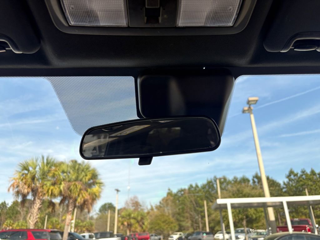 Used 2023 Nissan Frontier SV w/ Midnight Edition Package image 27