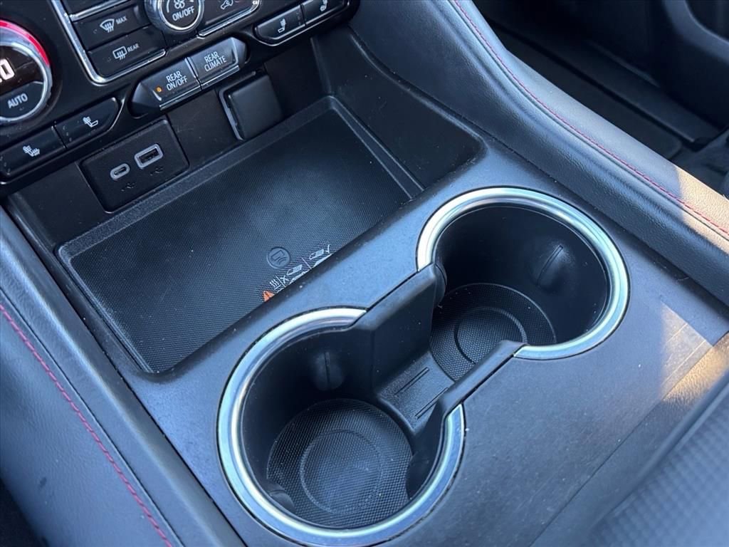 Used 2021 Chevrolet Suburban RST w/ Rear Media and Nav Package image 27