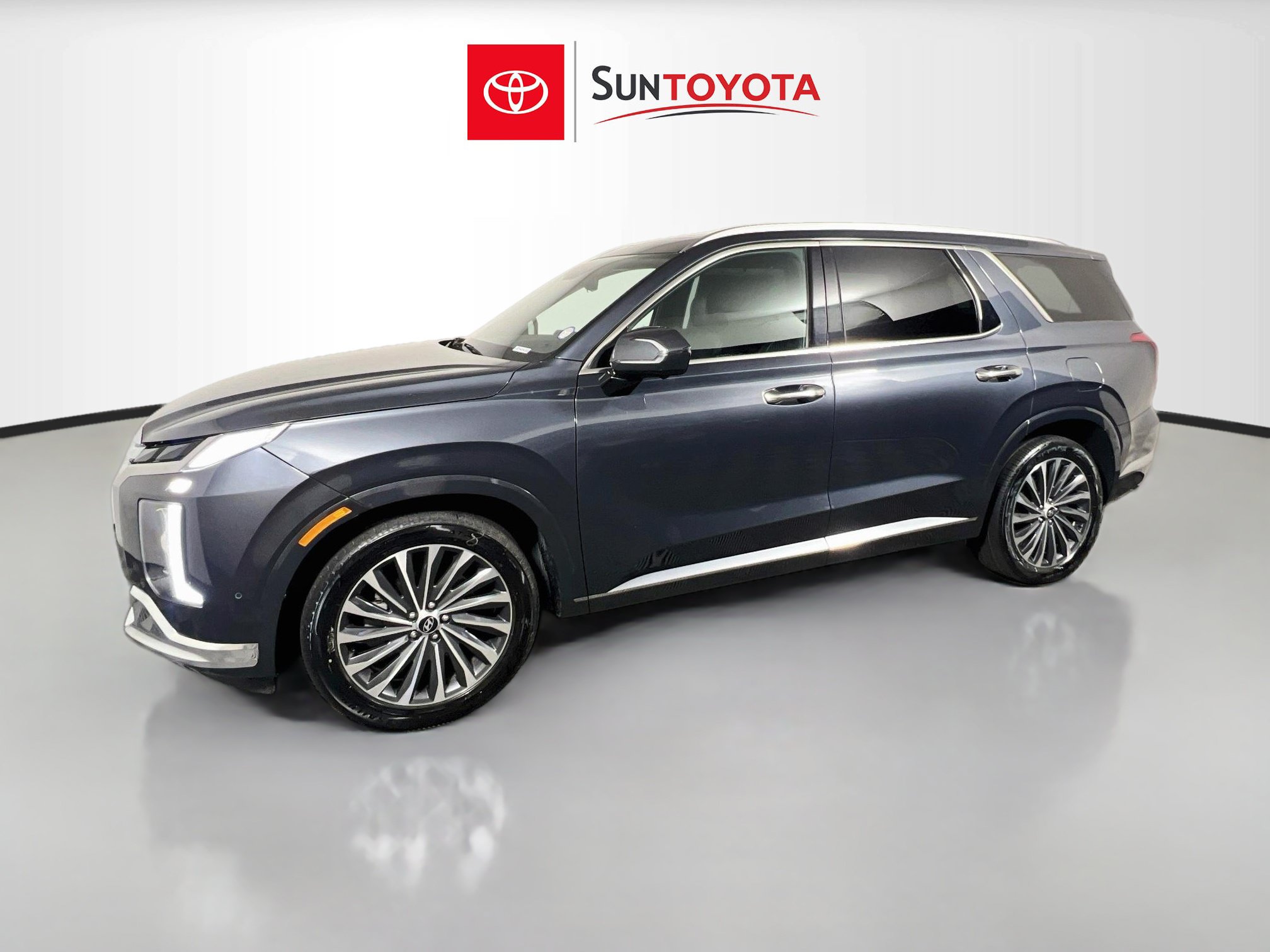 Used 2025 Hyundai Palisade Calligraphy AWD/4WD image 9