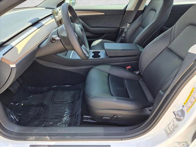 Used 2023 Tesla Model 3 Standard Range RWD image 15
