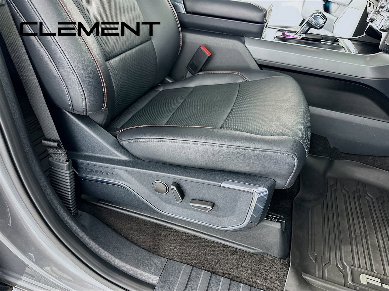 Used 2021 Ford F150 Lariat w/ Equipment Group 502A High image 34