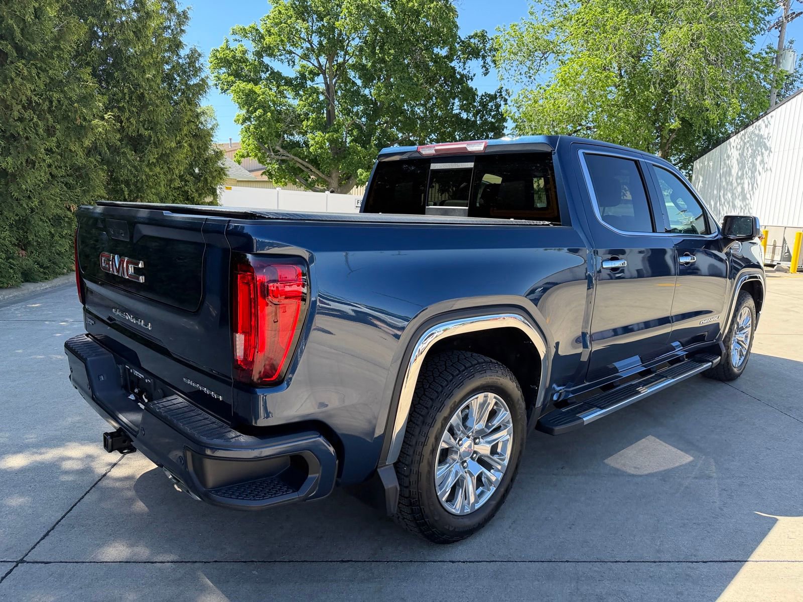 Used 2021 GMC Sierra 1500 Denali AWD/4WD image 31