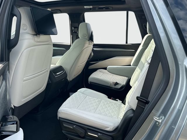 New 2026 Cadillac Escalade V w/ LPO, Floor Liner Package AWD/4WD image 11