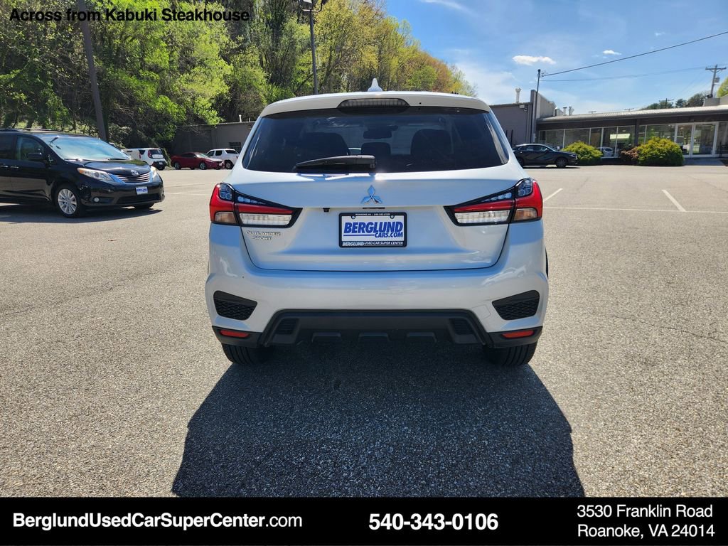 Used 2024 Mitsubishi Outlander Sport ES AWD/4WD image 5