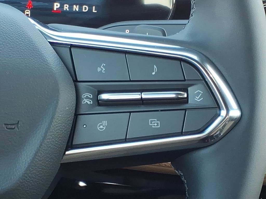 New 2026 Chevrolet Equinox ACTIV w/ Convenience Package III image 9