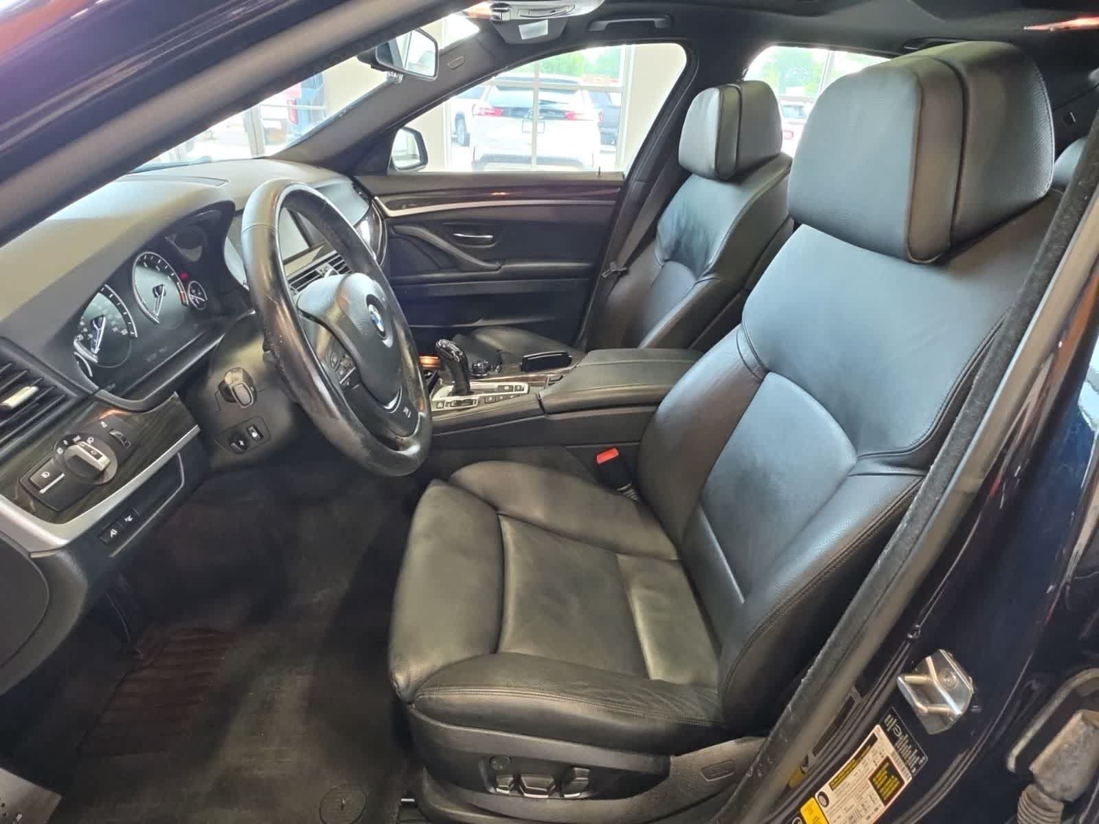 Used 2013 BMW 535i xDrive Sedan AWD/4WD image 19