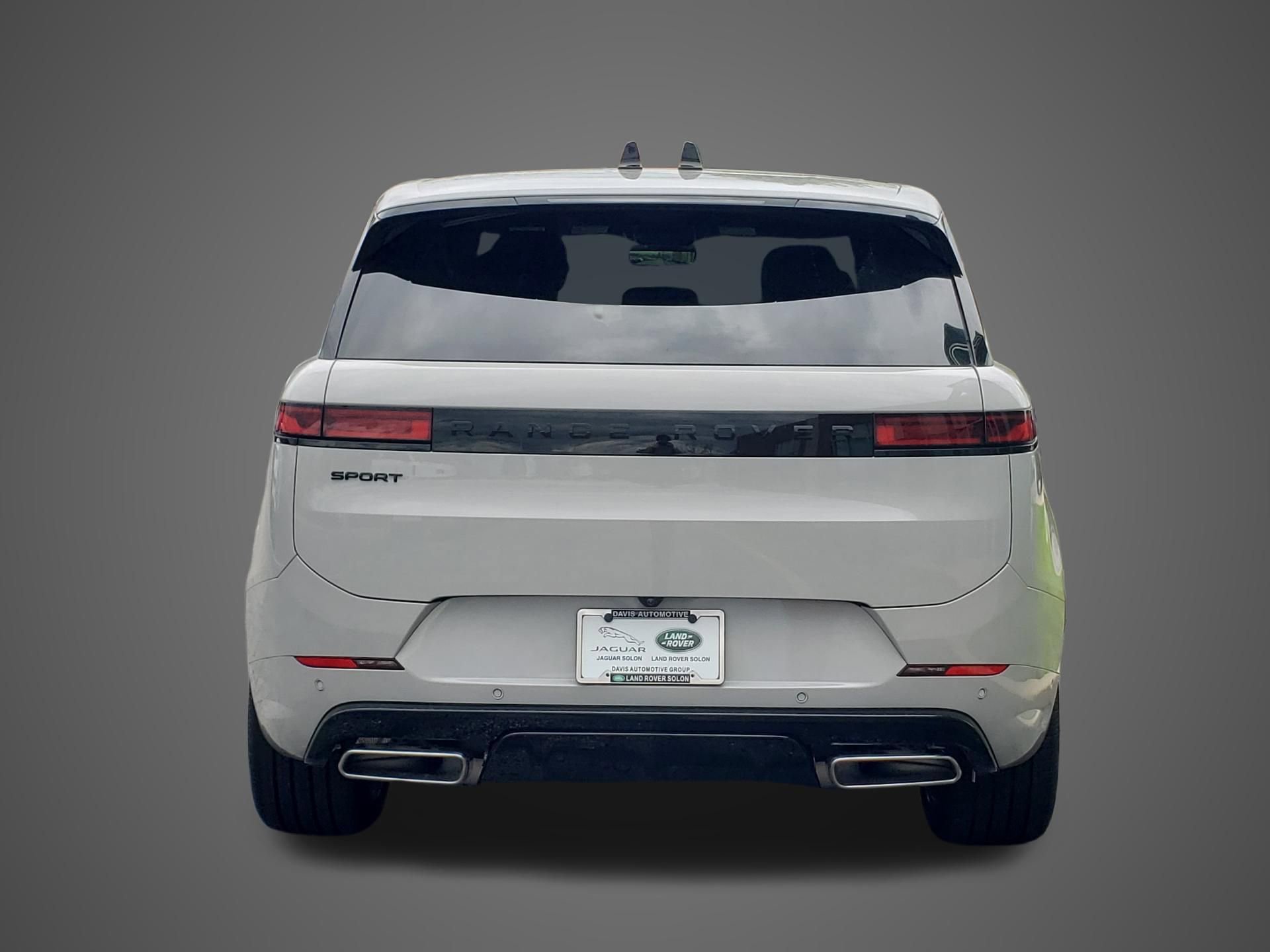 New 2026 Land Rover Range Rover Sport Dynamic SE AWD/4WD image 6