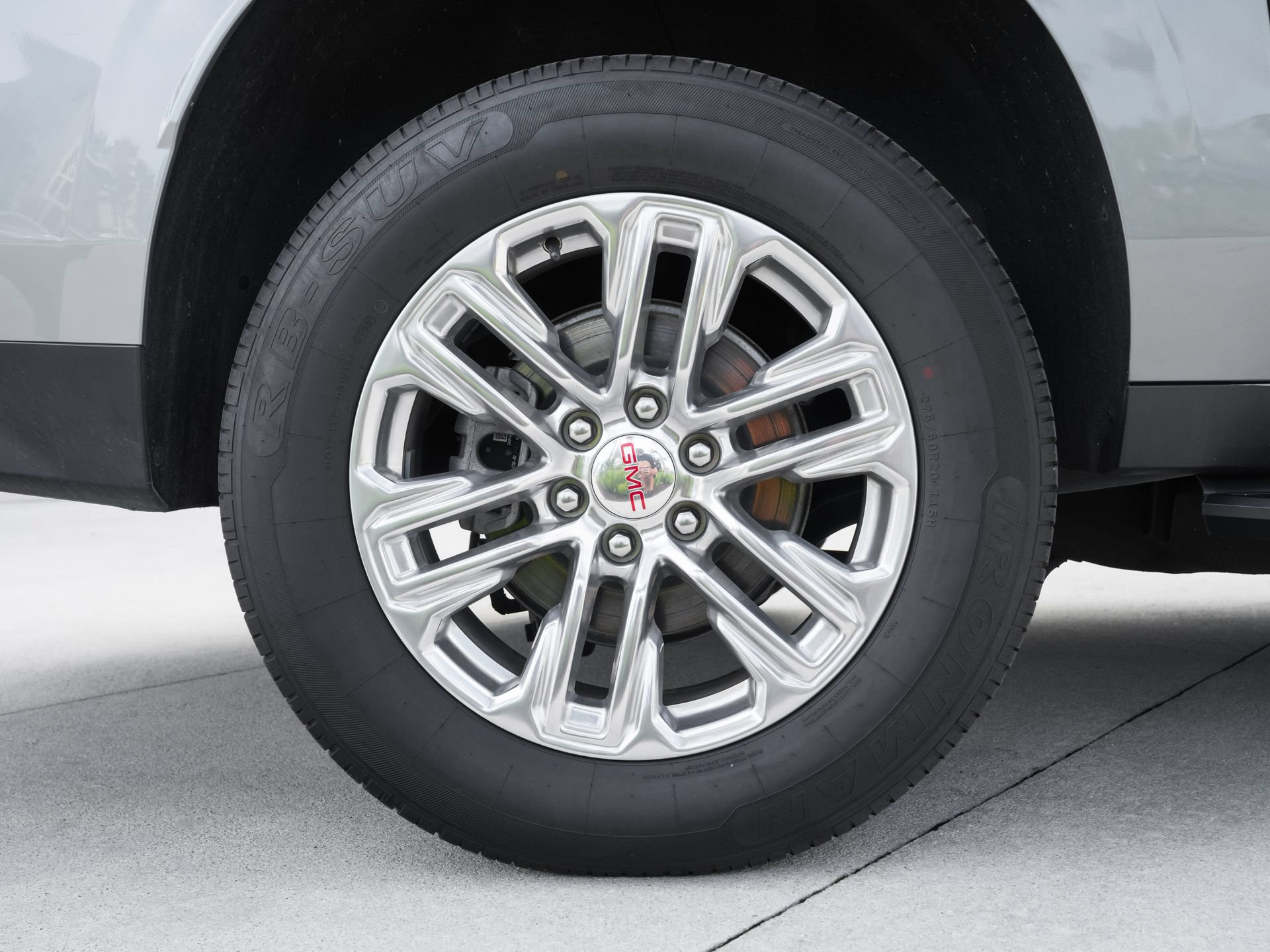 Used 2024 GMC Yukon XL SLT RWD image 28