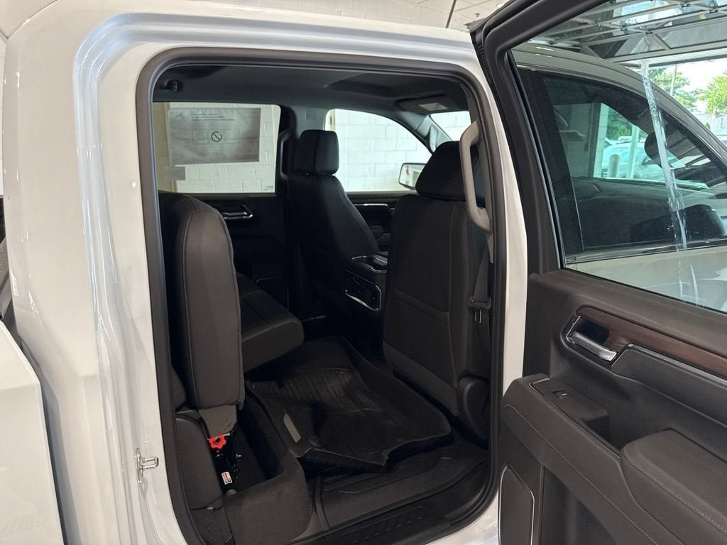 New 2026 GMC Sierra 1500 SLT w/ SLT Premium Plus Package AWD/4WD image 17