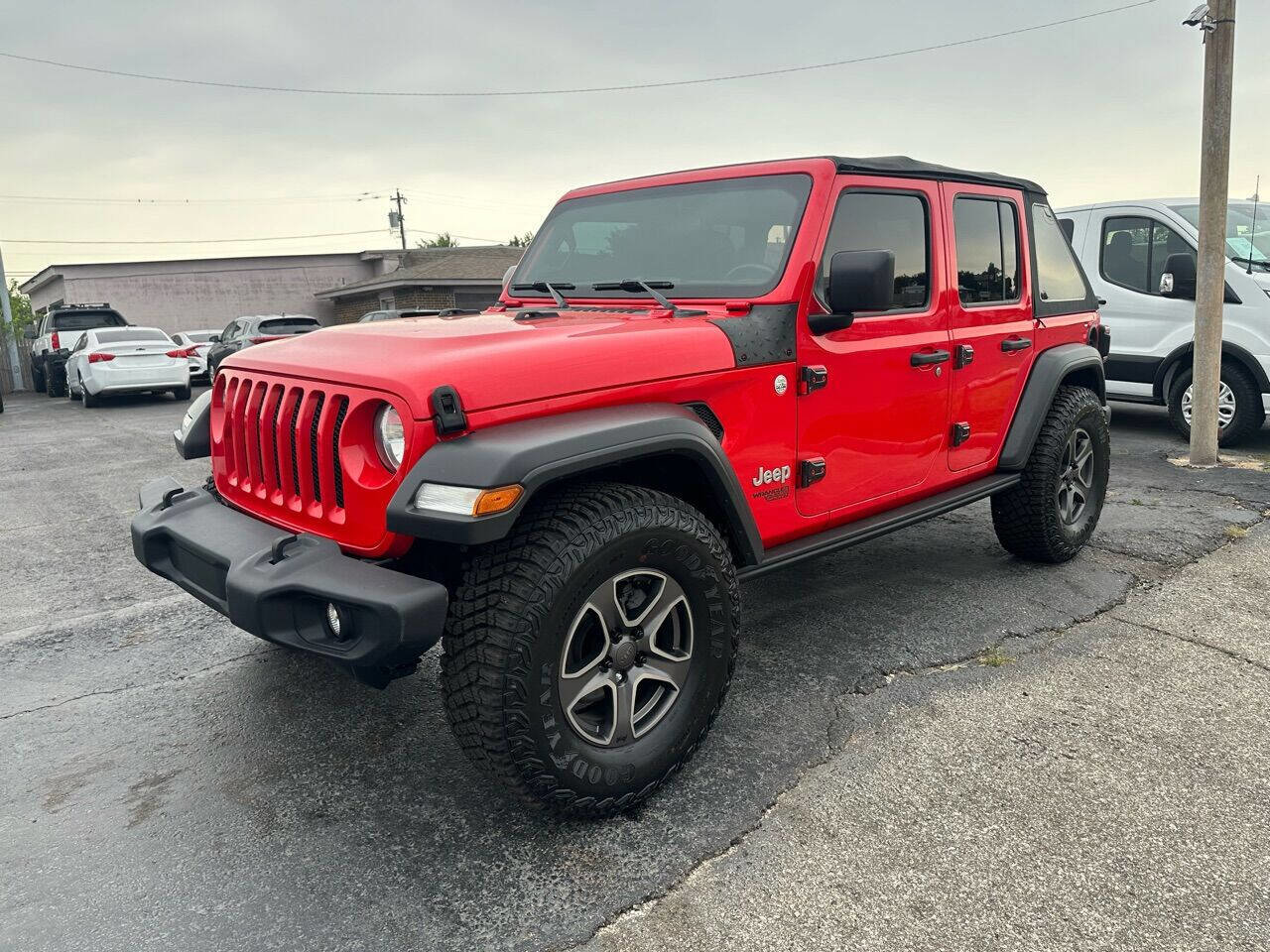 Used 2019 Jeep Wrangler Unlimited Sport S image 2