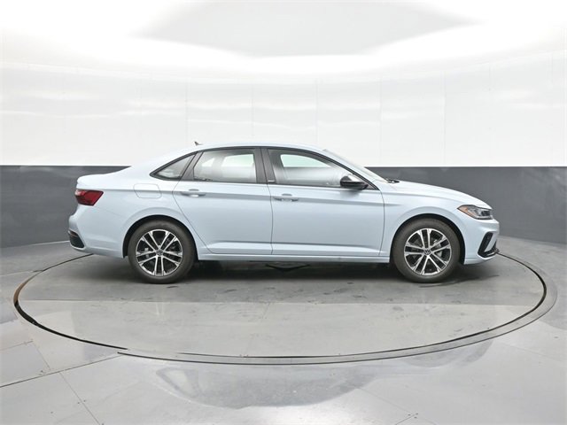 New 2026 Volkswagen Jetta Sport image 8