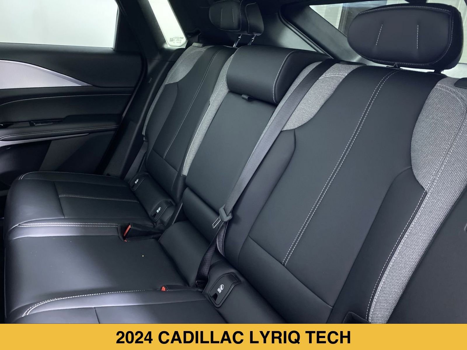 Certified 2024 Cadillac Lyriq Tech AWD/4WD image 13