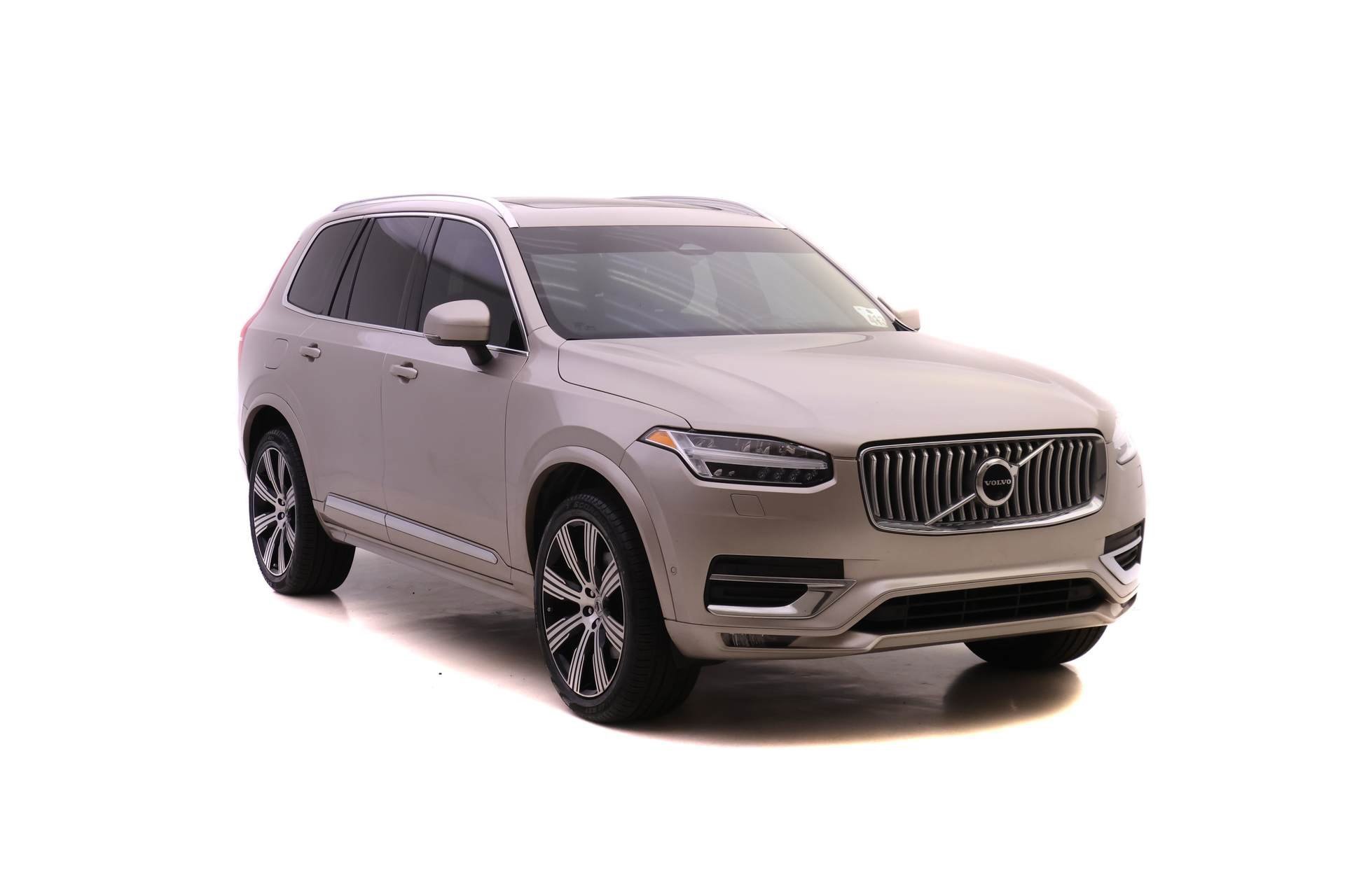 Certified 2023 Volvo XC90 B6 Ultimate image 3