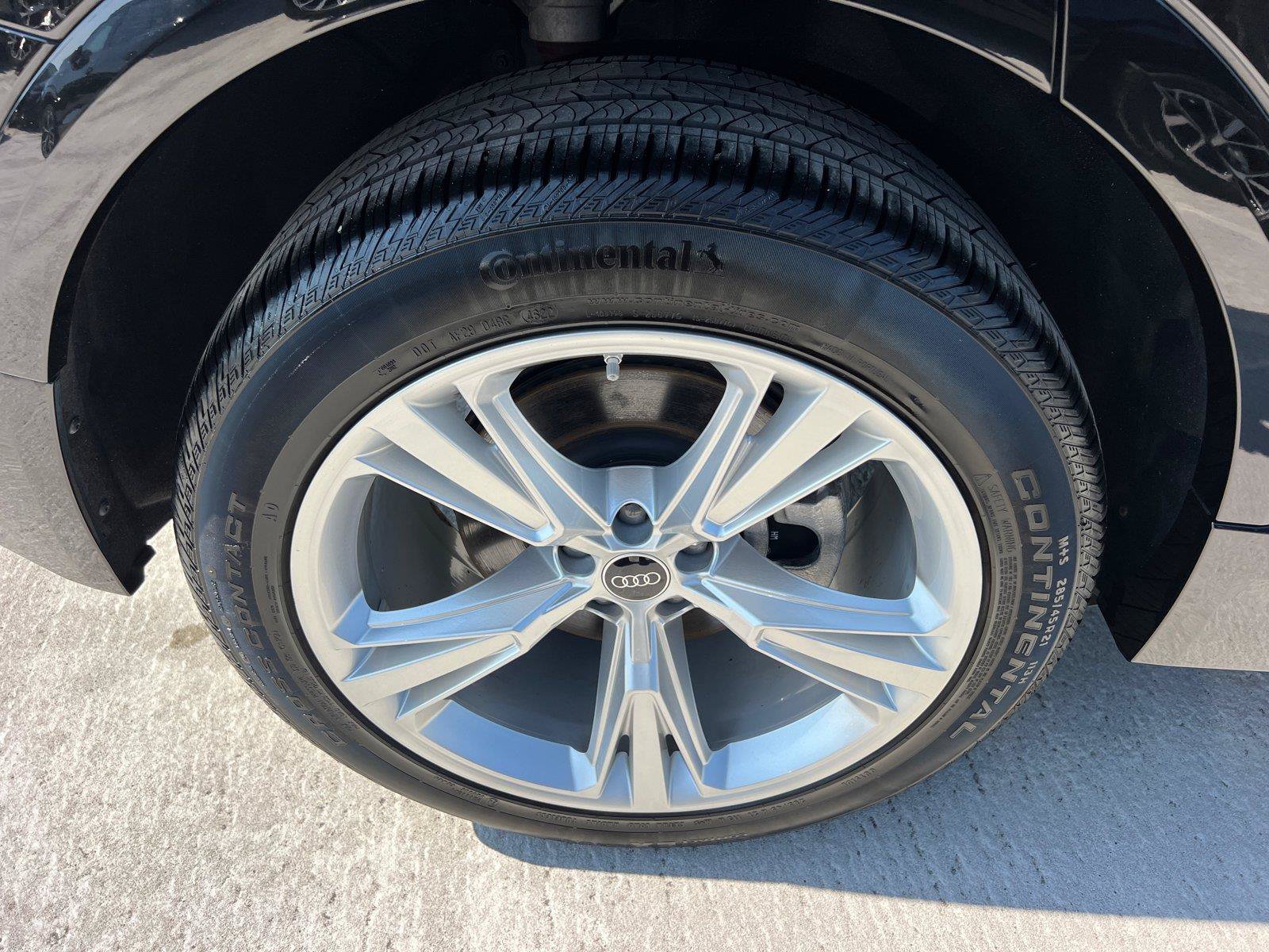 Certified 2023 Audi Q8 Premium Plus AWD/4WD image 17