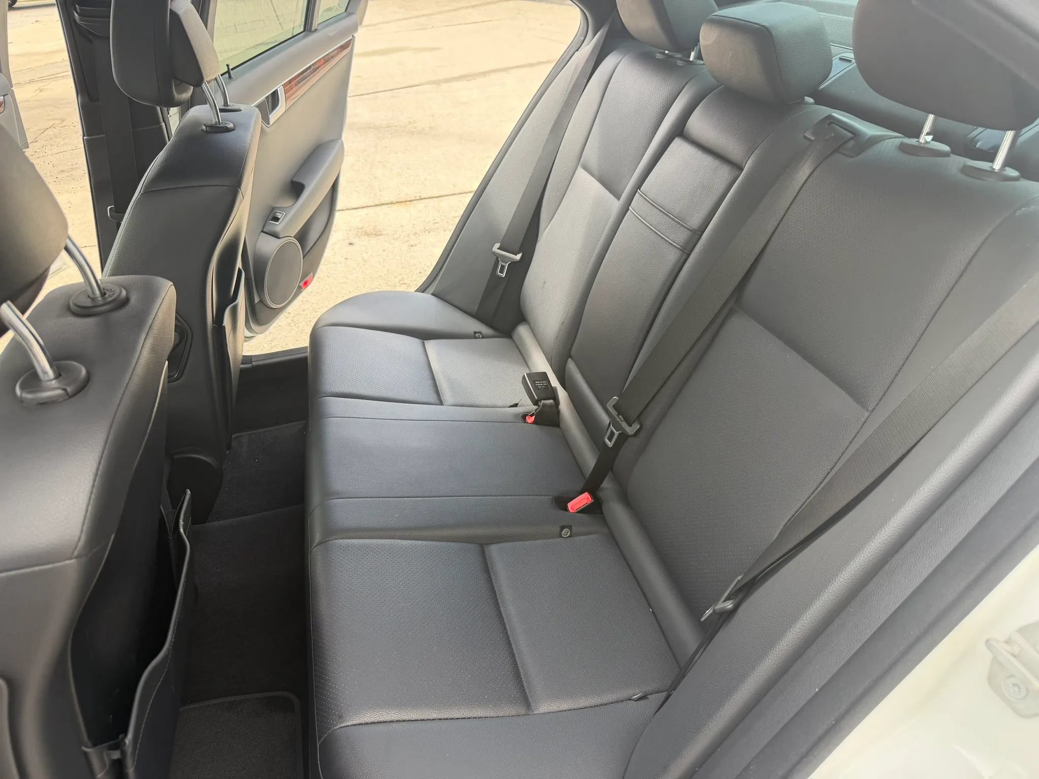 Used 2014 Mercedes-Benz C 250 Sedan image 18