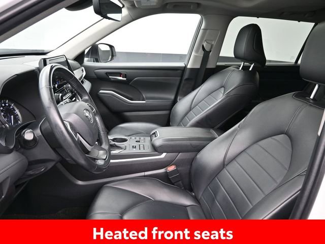 Certified 2023 Toyota Highlander XLE image 16