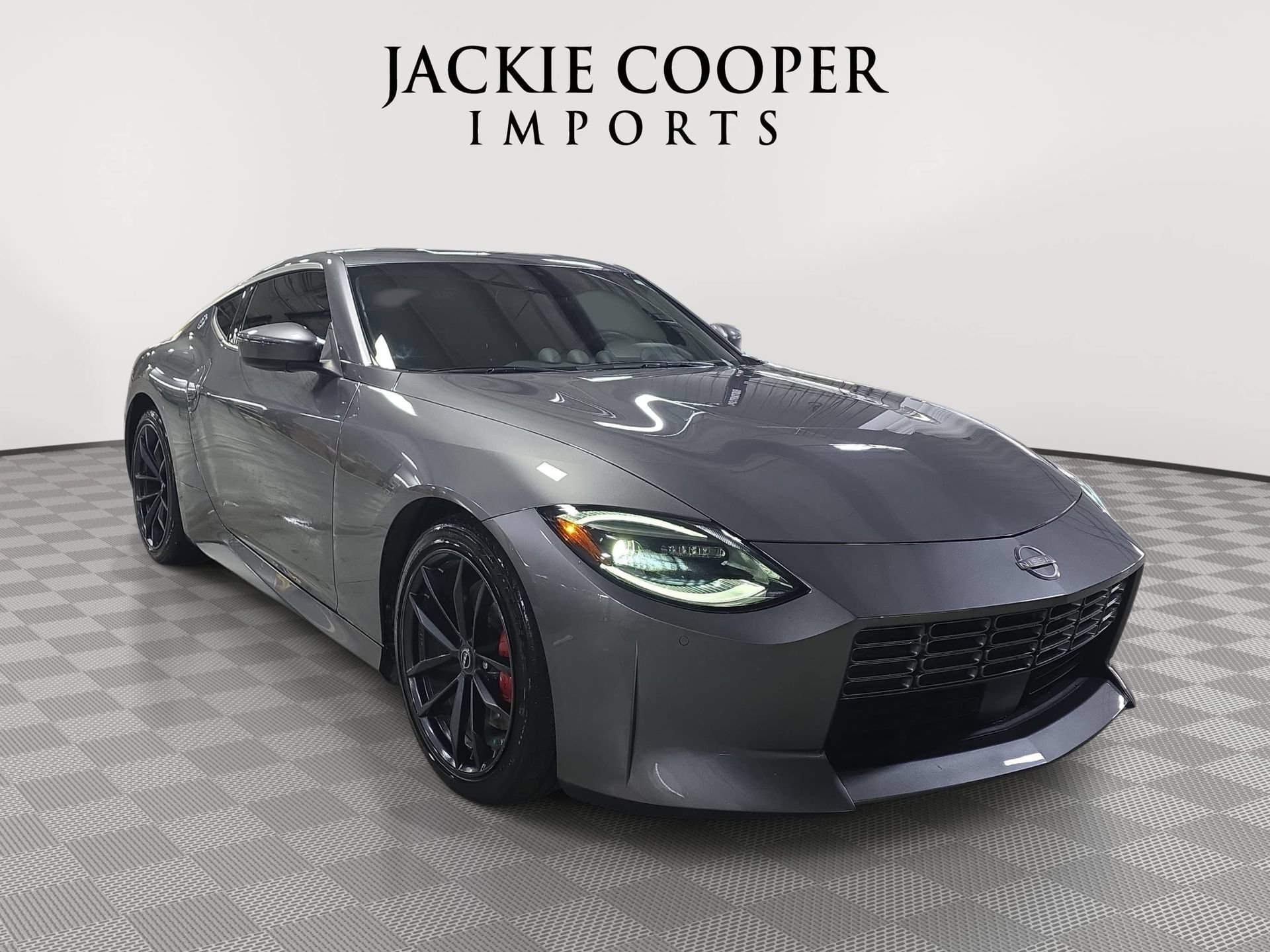 Used 2024 Nissan Z Performance w/ Floor Mat Package RWD image 3