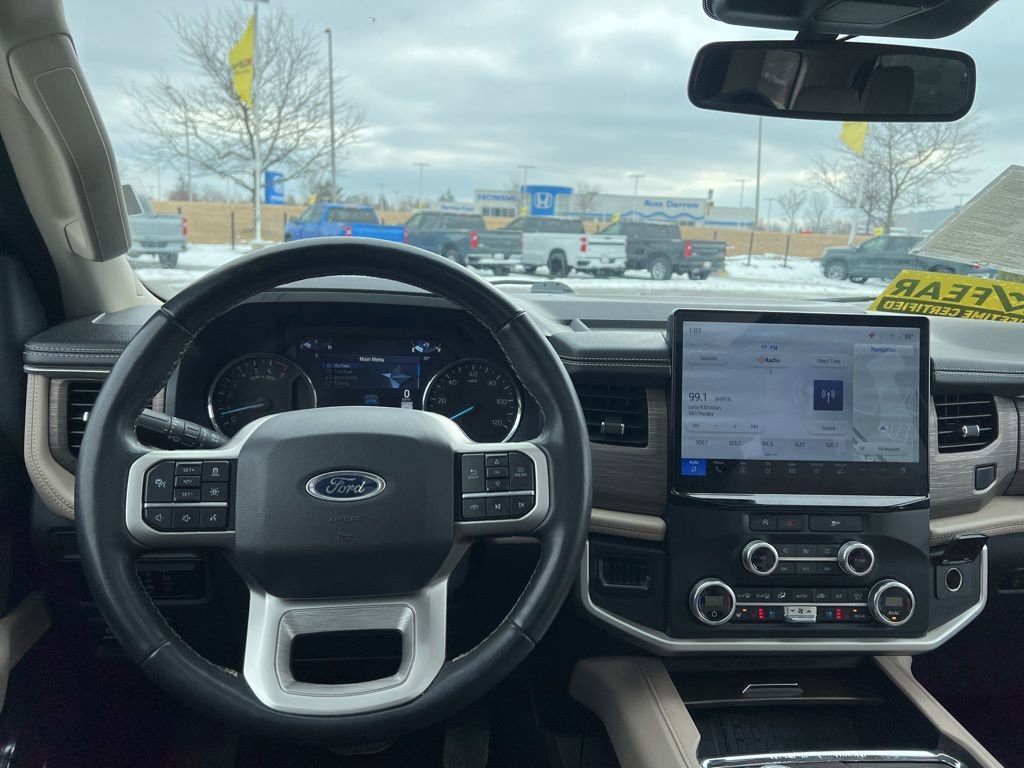 Used 2024 Ford Expedition Limited image 25