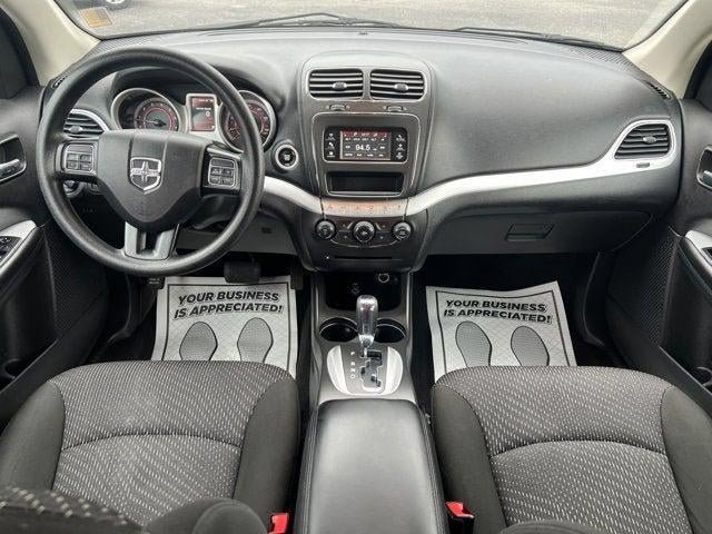 Used 2020 Dodge Journey SE w/ Blacktop Package FWD image 11