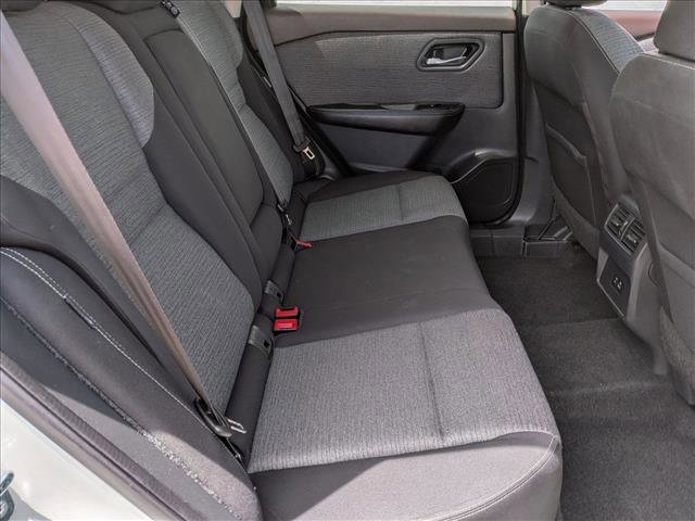 Used 2021 Nissan Rogue SV FWD image 20