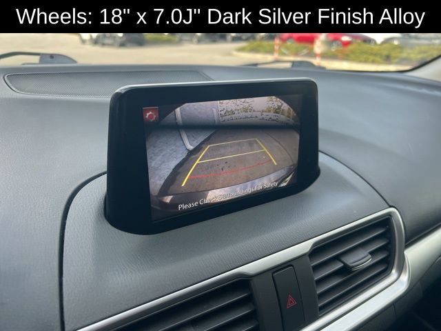 Used 2018 MAZDA MAZDA3 Touring image 15