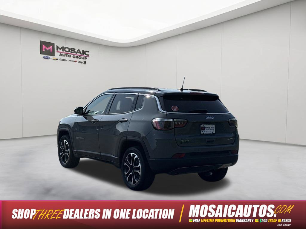Used 2024 Jeep Compass Limited AWD/4WD image 5