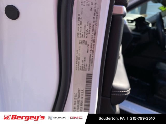 Used 2022 Jeep Grand Cherokee Limited AWD/4WD image 37