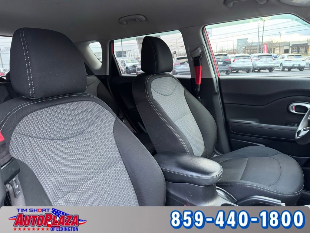 Used 2019 Kia Soul + image 43