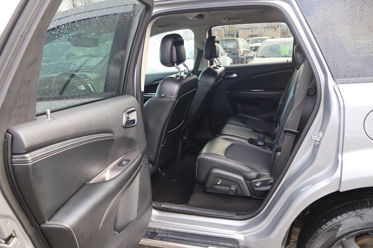 Used 2019 Dodge Journey Crossroad image 15