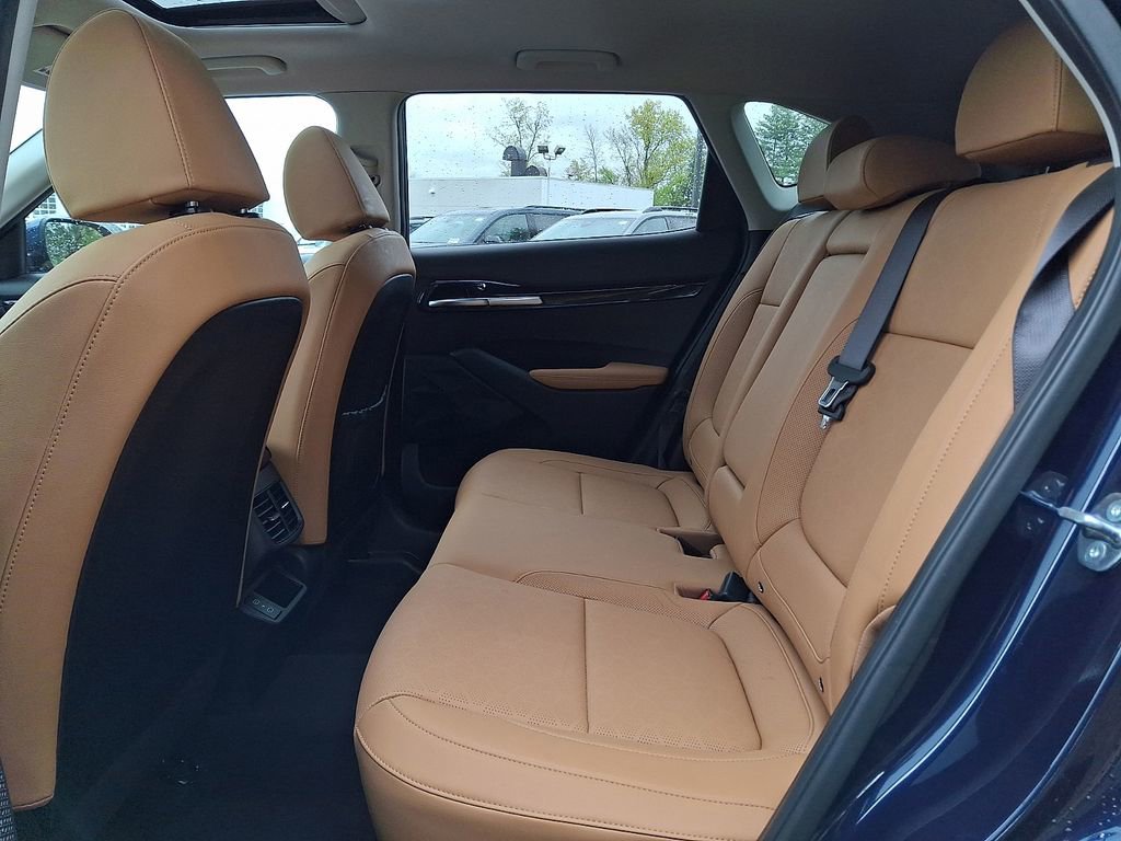 Used 2024 Kia Seltos EX AWD/4WD image 10