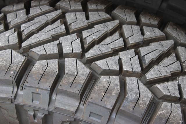 Used 2025 Chevrolet Silverado 3500 High Country w/ Technology Package image 17