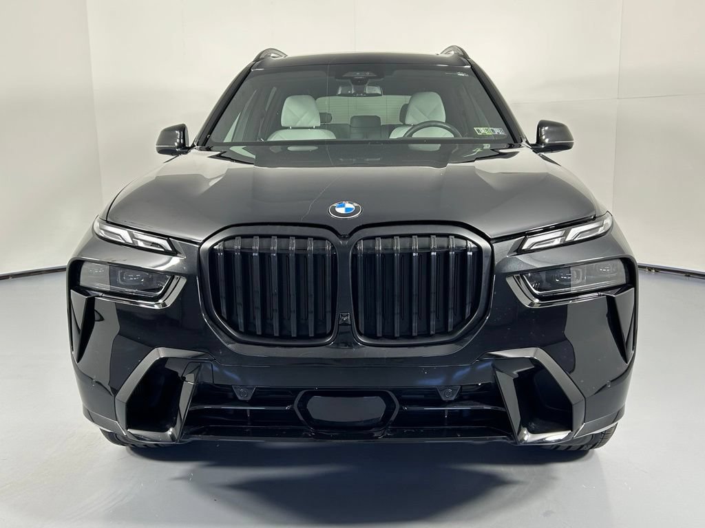Used 2026 BMW X7 xDrive40i AWD/4WD image 2
