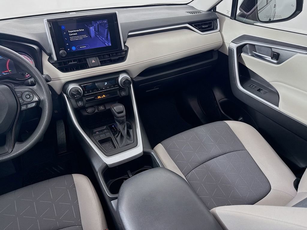 Used 2023 Toyota RAV4 XLE image 23