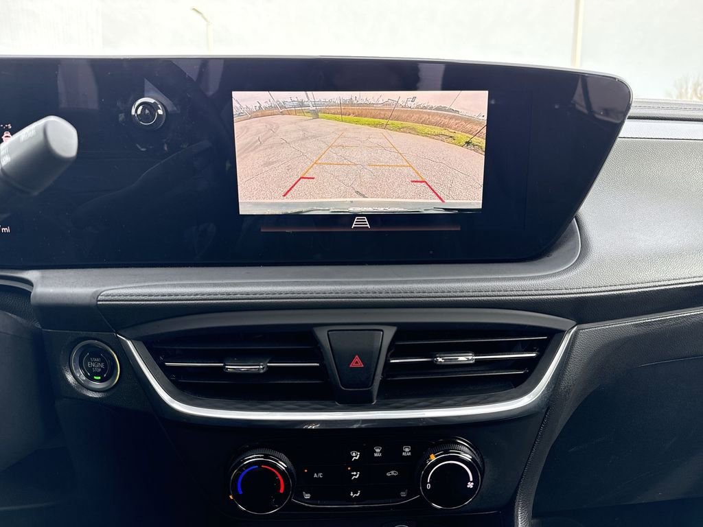 Used 2024 Buick Encore GX Preferred w/ Comfort Package image 26