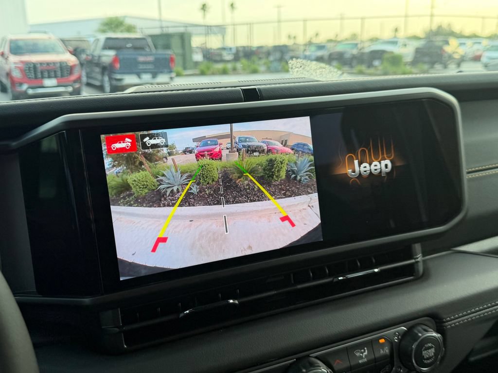 New 2026 Jeep Wrangler Unlimited Sahara AWD/4WD image 15