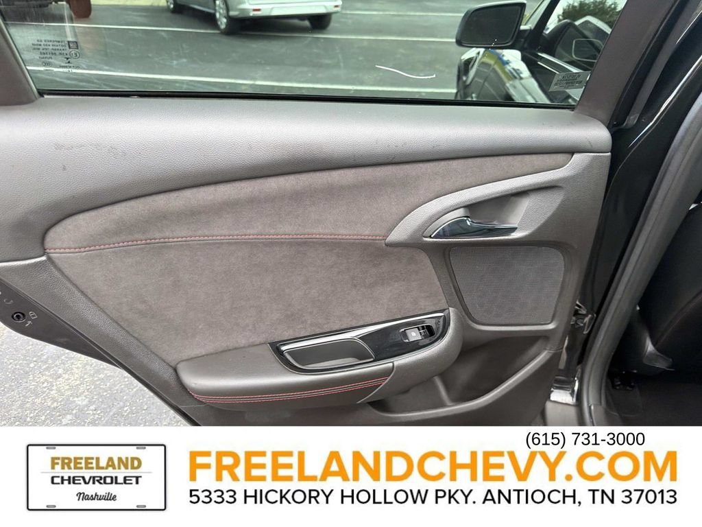 Used 2015 Chevrolet SS RWD image 15