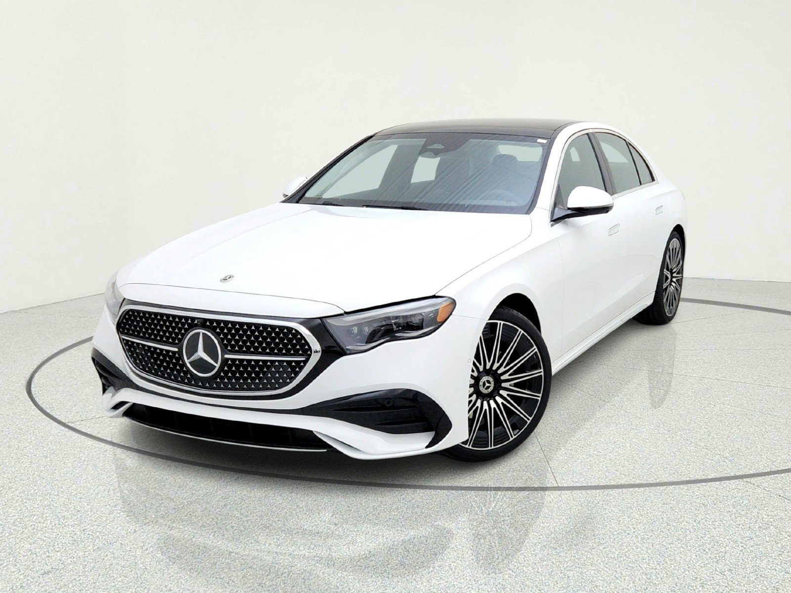 New 2026 Mercedes-Benz E 350 Sedan image 2