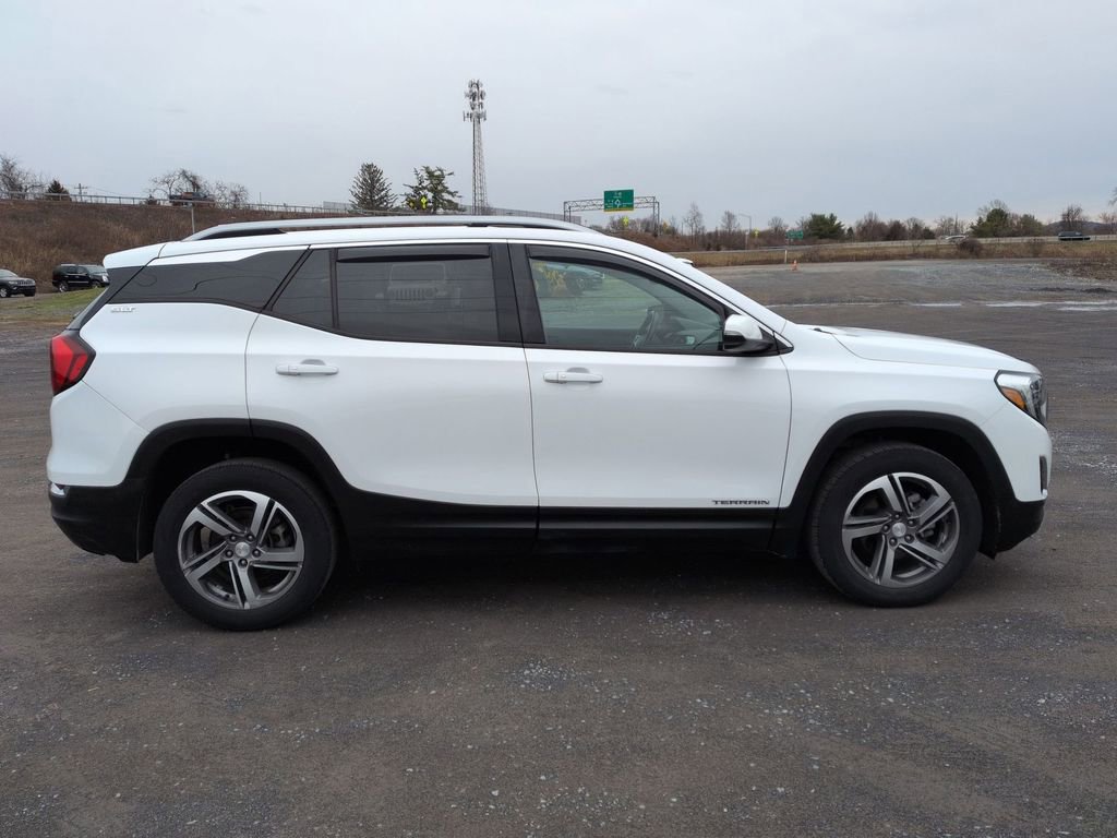 Used 2018 GMC Terrain SLT w/ Preferred Package image 2