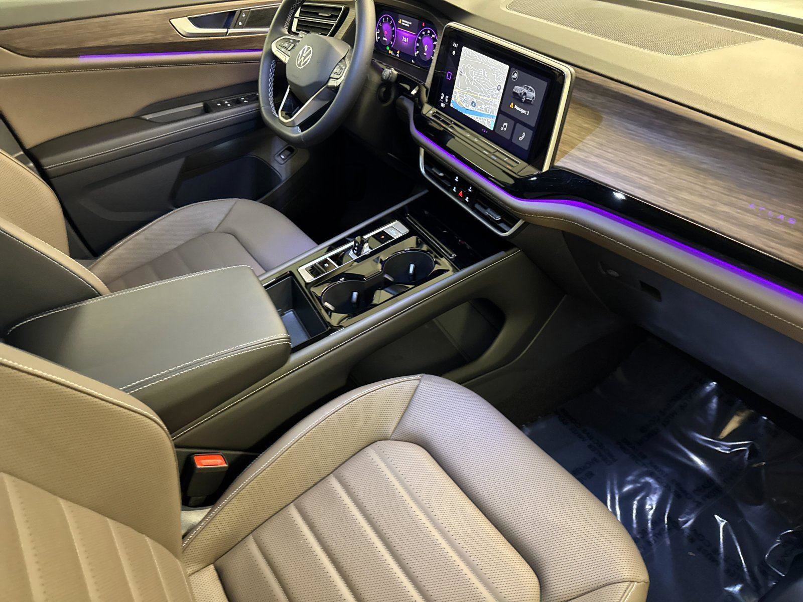 New 2026 Volkswagen Atlas SEL AWD/4WD image 16