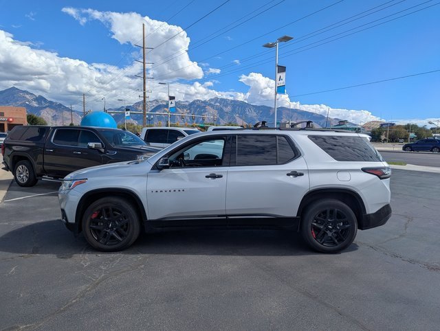 Used 2020 Chevrolet Traverse Premier w/ Redline Edition image 6