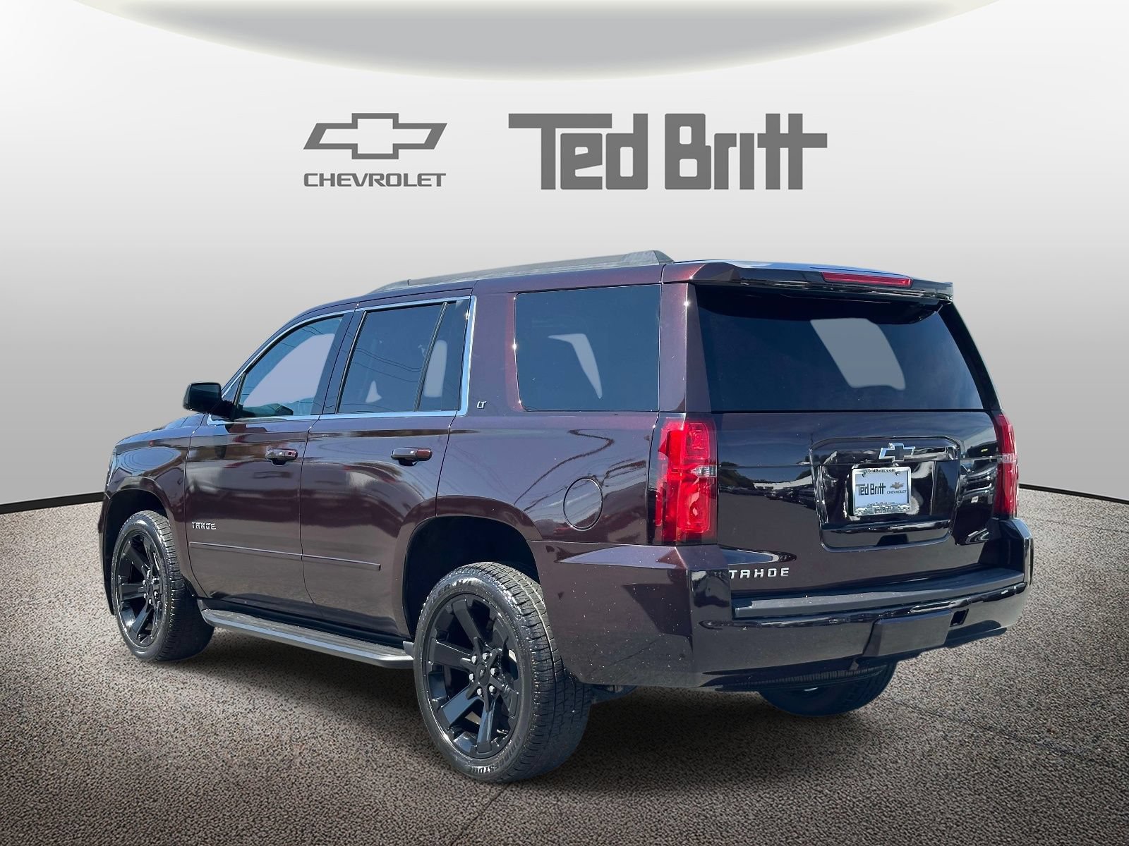 Used 2020 Chevrolet Tahoe LT w/ Luxury Package AWD/4WD image 6