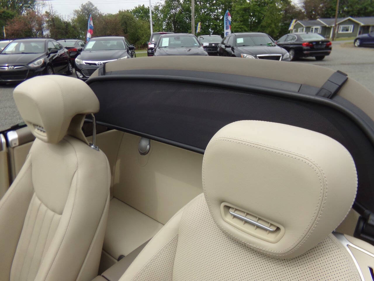 Used 2009 Mercedes-Benz SL 550 image 31