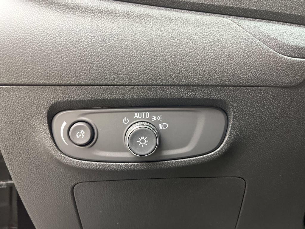New 2026 Buick Encore GX Sport Touring FWD image 10