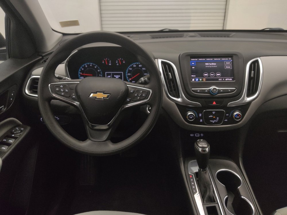 Used 2021 Chevrolet Equinox LS w/ LS Convenience Package FWD image 22