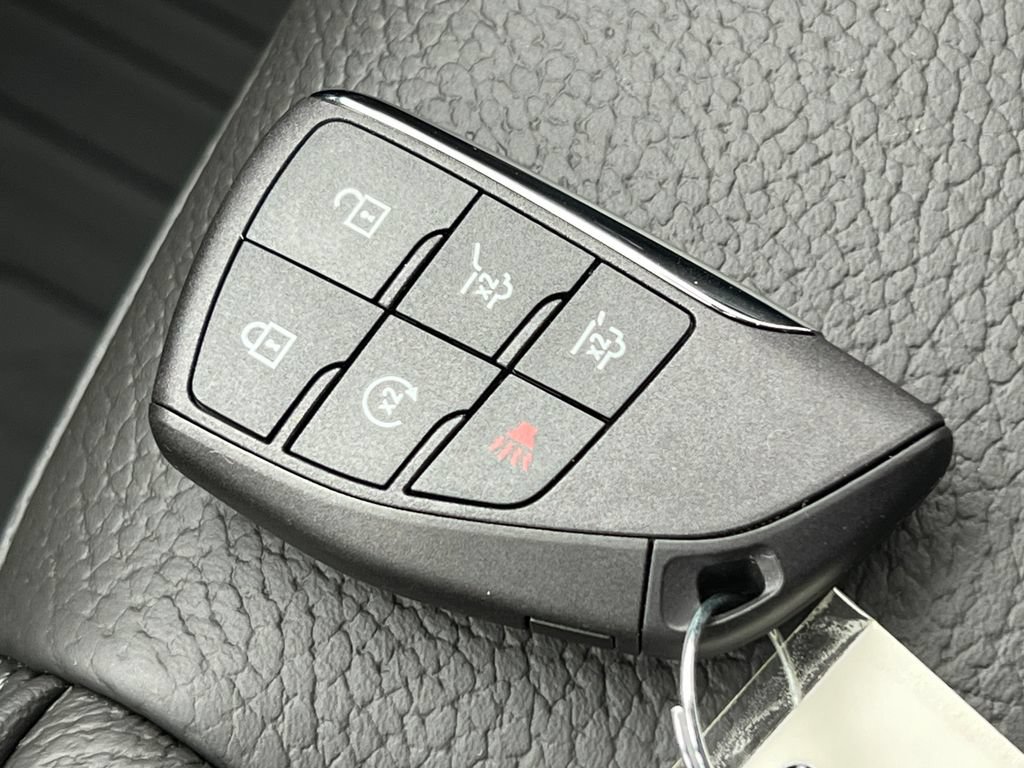New 2026 GMC Yukon XL Denali w/ Denali Reserve Package AWD/4WD image 32