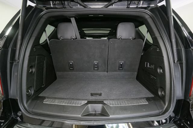 Used 2023 Chevrolet Tahoe RST w/ Luxury Package AWD/4WD image 10