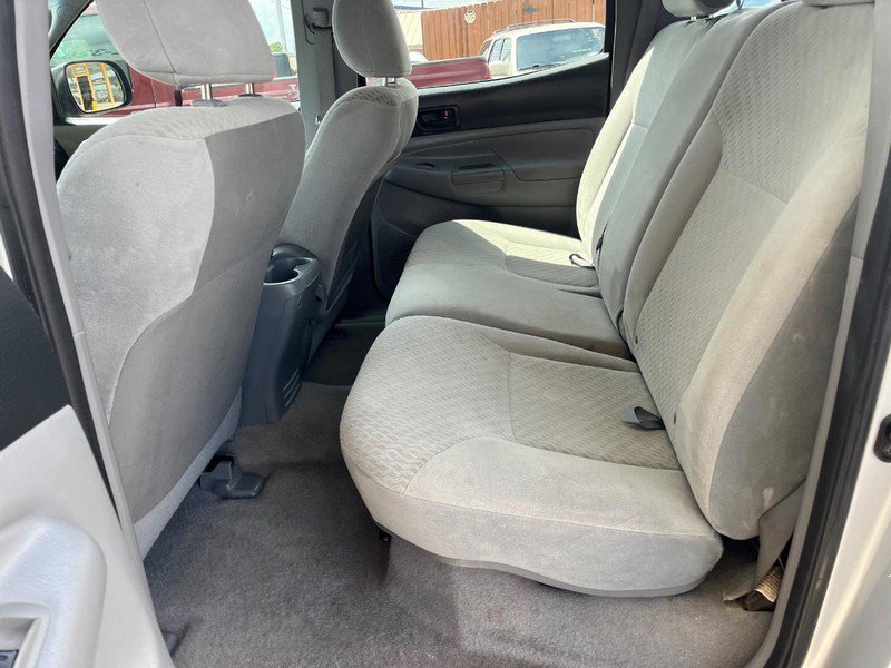 Used 2011 Toyota Tacoma PreRunner w/ SR5 Pkg #2 RWD image 11