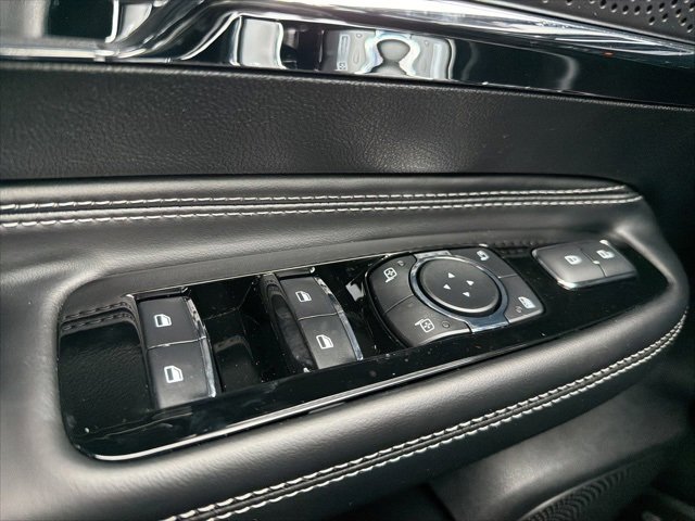 New 2026 Lincoln Corsair Premiere image 17